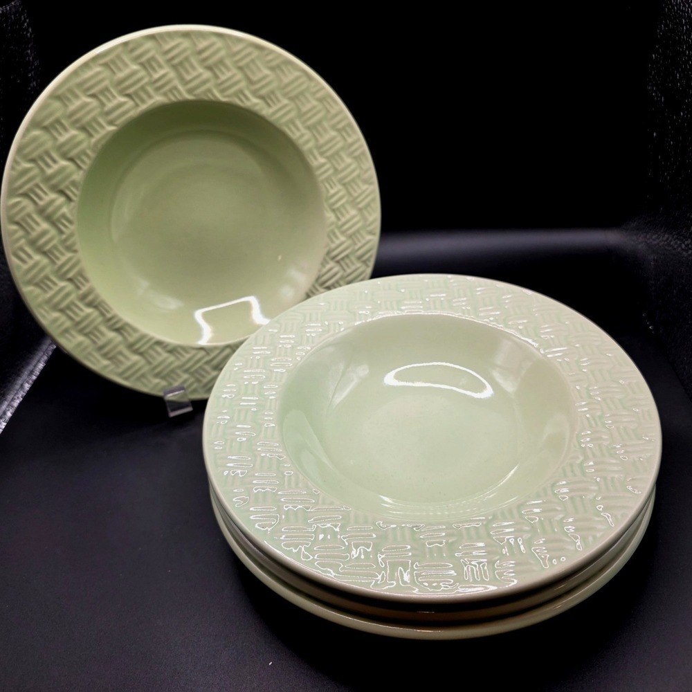 Royal Norfolk Lime Green Basket Weave wide rimmed Soup Salad Bowls 8" Set of 4